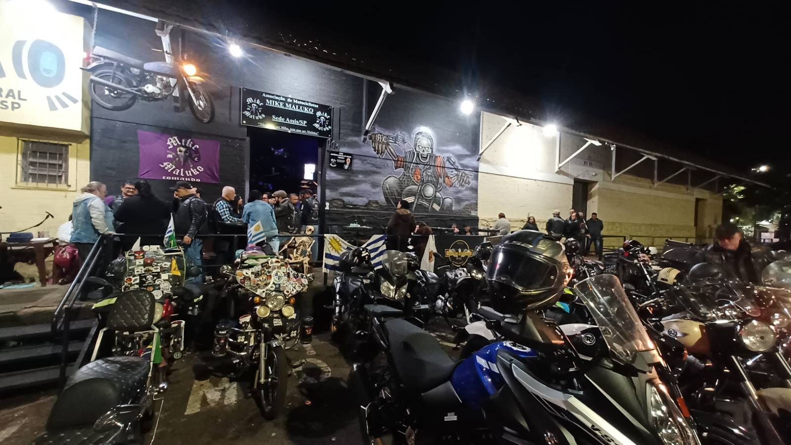 Motoclube Mike Maluko Assis — Pegada mensal com banda ao vivo